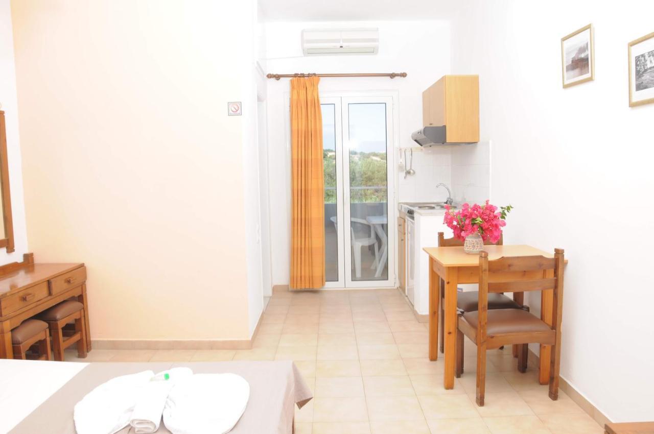 Mastorakis Hotel And Studios Hersonissos  Exterior photo